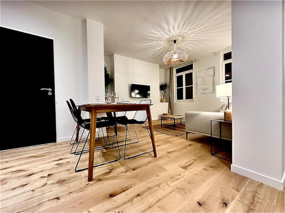 L'Eclat Prestigieux : Quartier Henriville アミアン エクステリア 写真